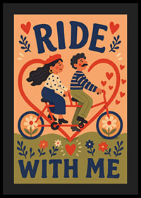 Een charmante illustratie van een stel op een tandemfiets, omringd door hartjes en bloemen.-4