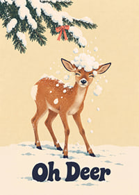 Divertida ilustración invernal de un ciervo bajo ramas cubiertas de nieve.-7