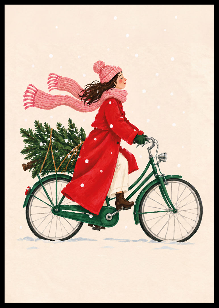 Una mujer pasea en bicicleta entre la nieve con un abeto en el portaequipajes.-12