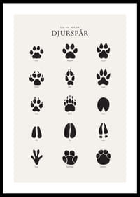 Stiliserade svarta djurspår på ljusgrå bakgrund-0