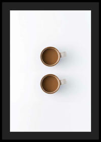 Due tazze di caffè dall'alto su sfondo bianco, fotografiche-4