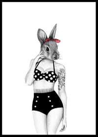 Coniglio illustrato con sciarpa rossa e bikini a pois, Wieslander-0