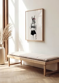 Coniglio illustrato con sciarpa rossa e bikini a pois, Wieslander-2