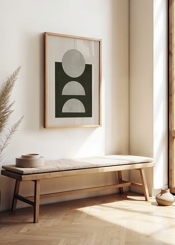 Abstrakta geometriska former i grått och svart mot beige bakgrund-12