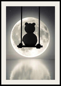 Illustrierter Teddybär auf einer Schaukel vor einem Vollmond-2