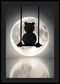 Illustrierter Teddybär auf einer Schaukel vor einem Vollmond-4