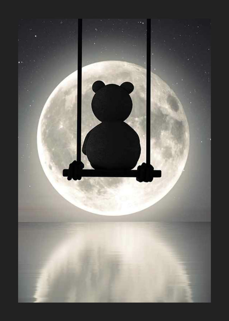 Illustrierter Teddybär auf einer Schaukel vor einem Vollmond-12