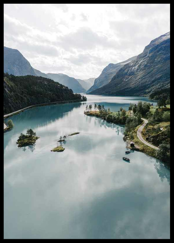 Fotografisch landschap met turquoise gletsjermeer en bergen-12