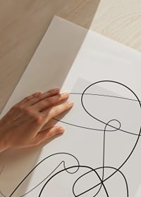 Abstract line drawing of figure with hat in black and white-3