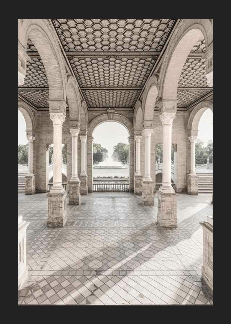 Fotografi av valvbågar och pelare vid Plaza de España, Sevilla-12