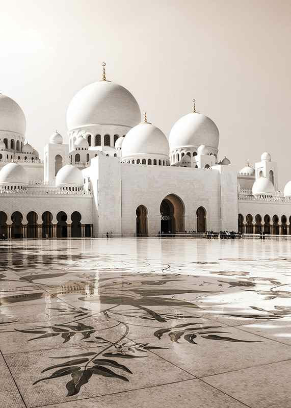 Fotografi av Sheikh Zayed-moskéns vita kupoler och marmor-12