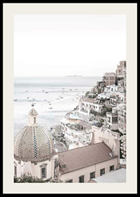 Fotografi av pastellfärgade hus i Positano vid havet-2