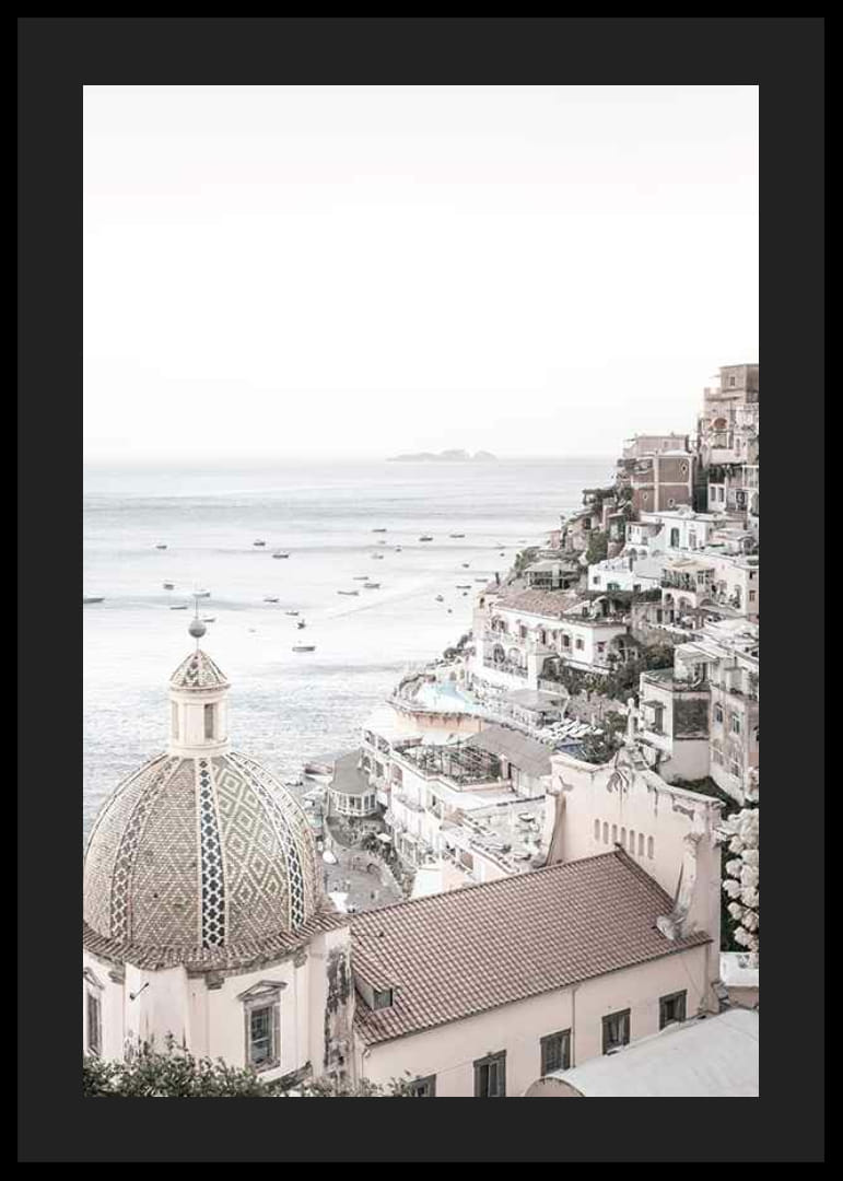 Pasteļtoņu māju fotogrāfija Positano pie jūras-12