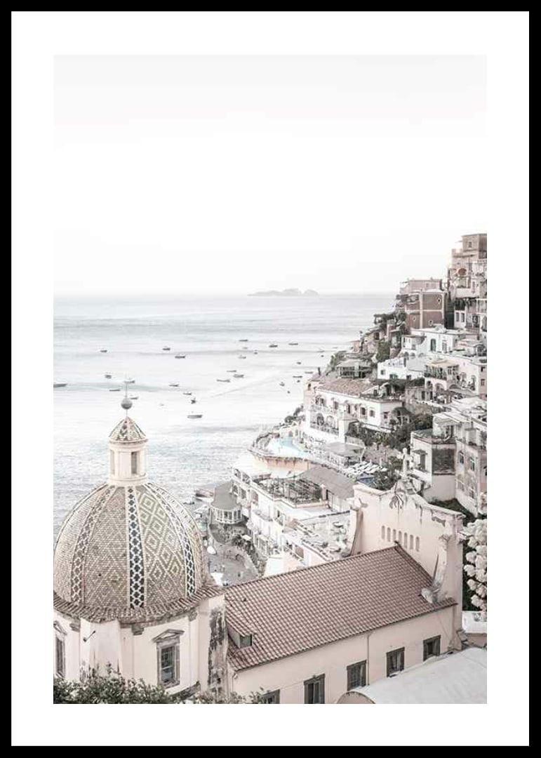Fotografi av pastellfärgade hus i Positano vid havet-12