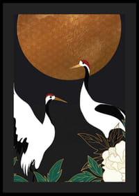 Illustration av två tranor mot mörk bakgrund med stor guldsol-4