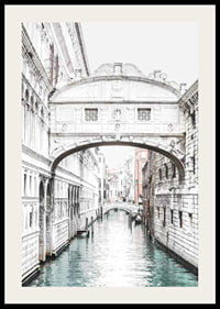 Photographic motif of the Ponte dei Sospiri over the canal in Venice-2