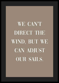 Balta motyvacinė citata rudame, vientisos spalvos fone-4