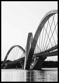 Black and white view of the Juscelino Kubitschek Bridge in Brasília-6