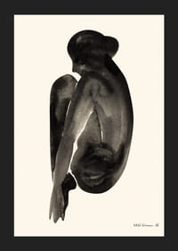 Akvarel af siddende kvinde i sort på lys baggrund-5