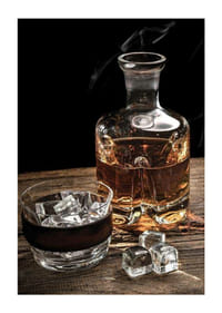 Motivo fotográfico con decantador de whisky, vaso y cubitos de hielo.-3