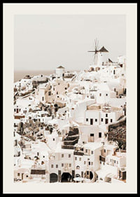 Vita hus i Oia på Santorini med vindkvarn och ljus bakgrund-2
