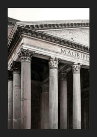 Foto der Säulen und der antiken Fassade des Pantheons in Rom-5