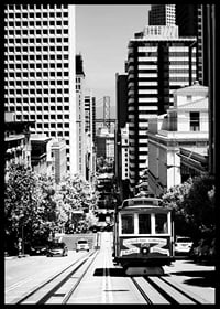 Black and white photo of streetcar on steep street in San Francisco-6