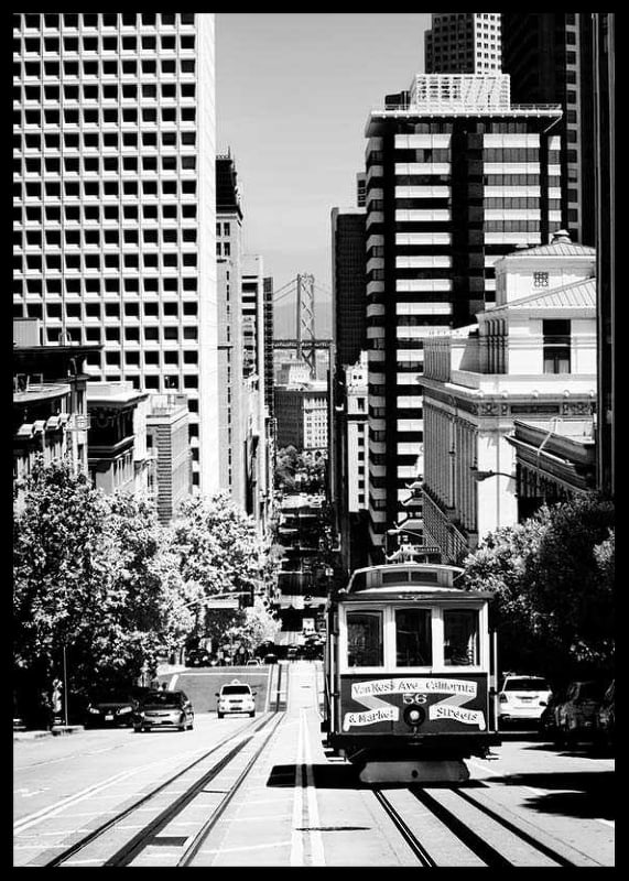 Black and white photo of streetcar on steep street in San Francisco-12