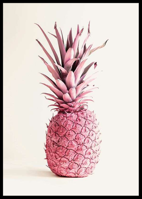 Foto van roze ananas tegen een heldere, effen achtergrond-12