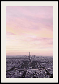 Fotografisk vy över Paris med Eiffeltornet i lila kvällsljus-2