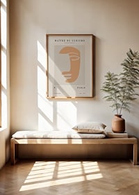 Abstrakt ansikte i kubistisk stil i beige och sandtoner-2