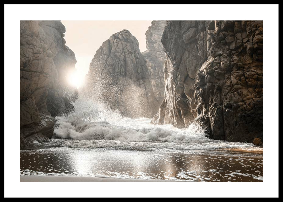 Wave Passing Between Two Rocks Waves Between Rocks Poster | Natur | Gallerix.se