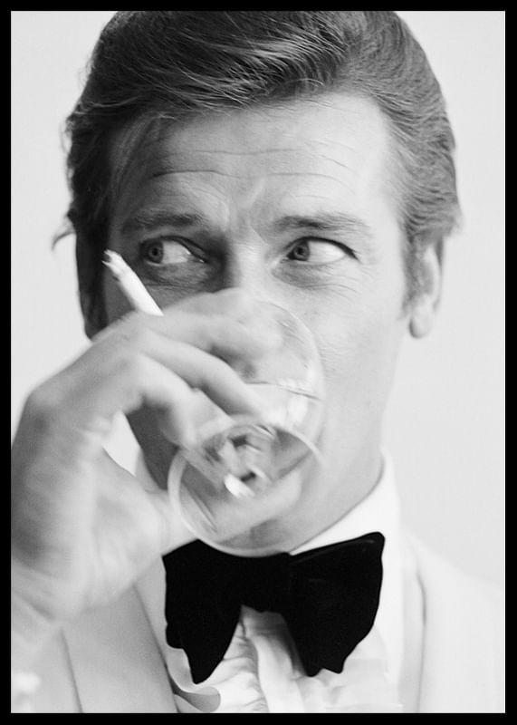 Roger Moore-12