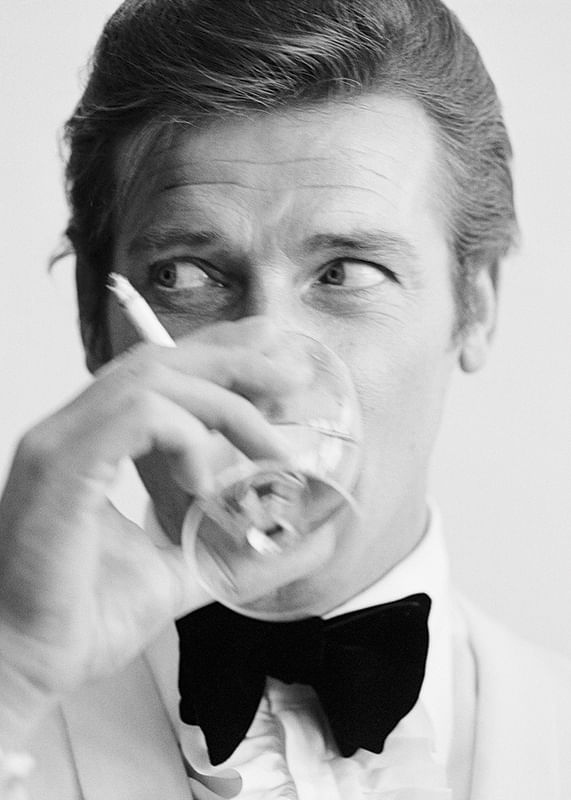 Roger Moore-12
