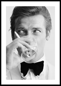 Roger Moore-0