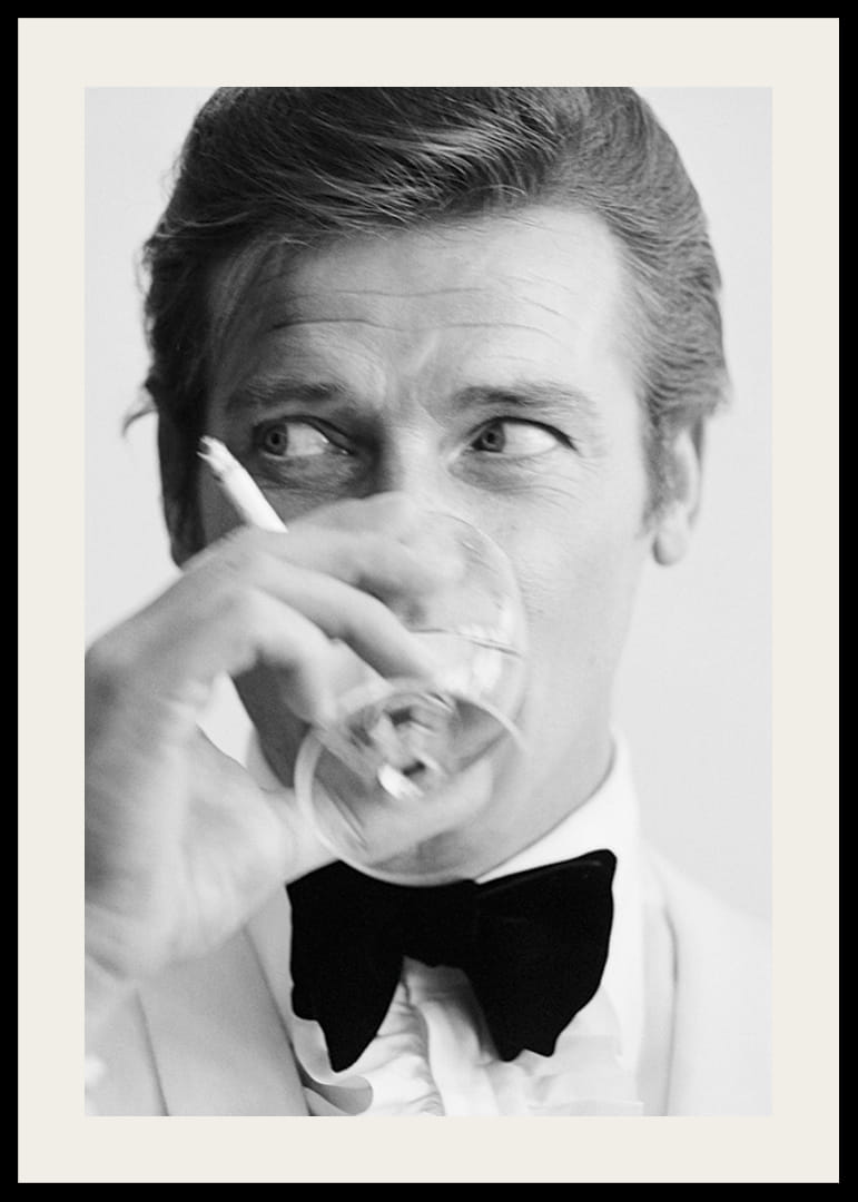 Roger Moore-12