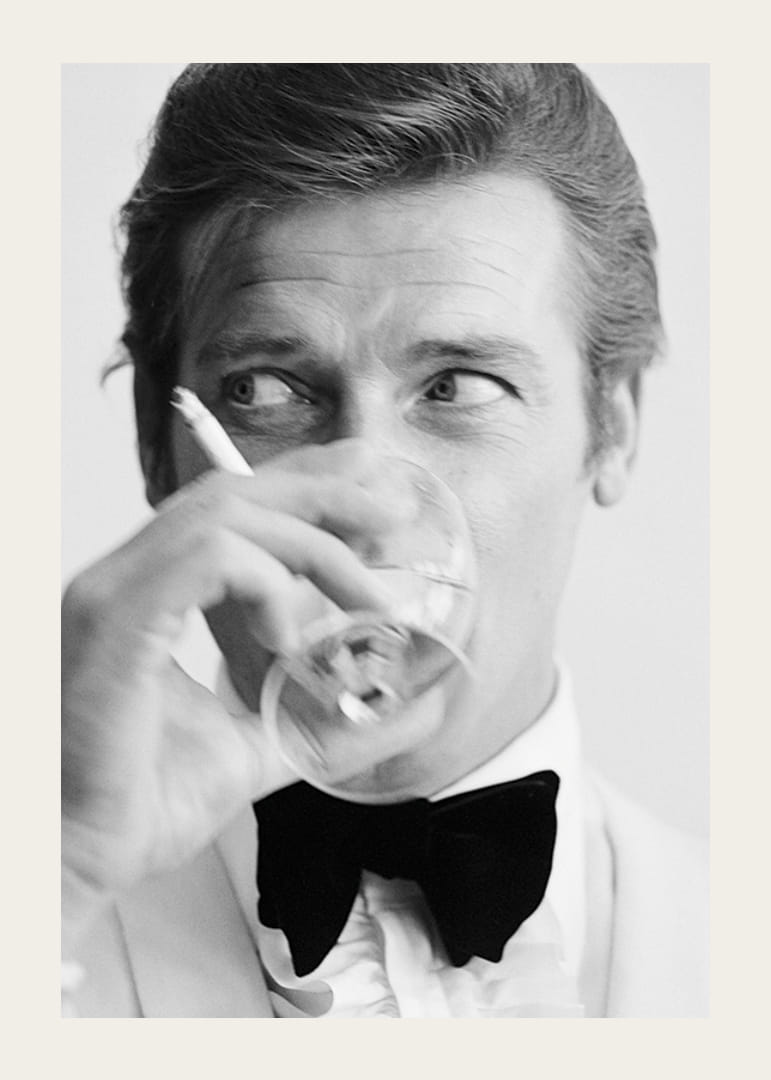Roger Moore-12