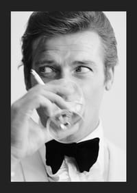 Roger Moore-5