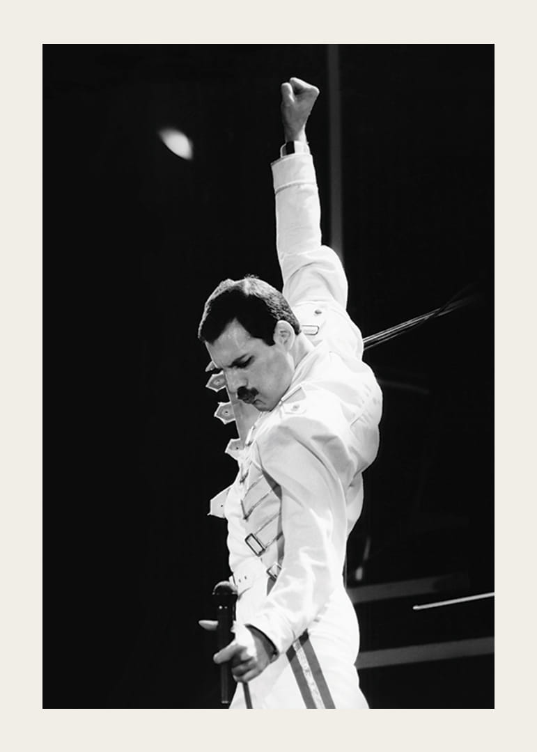 Freddie Mercury-12