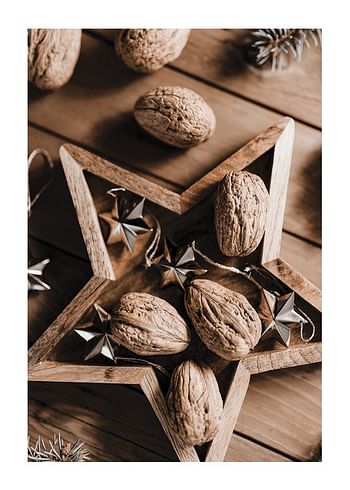 Plagát Walnuts In Wooden Star
