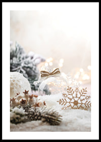 Decorazioni natalizie fotografiche nei toni del beige chiaro e del bianco-0