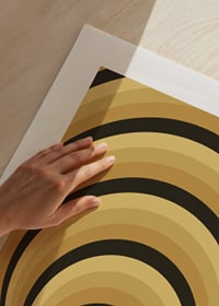 Graphic pattern with concentric circles in beige and black-3