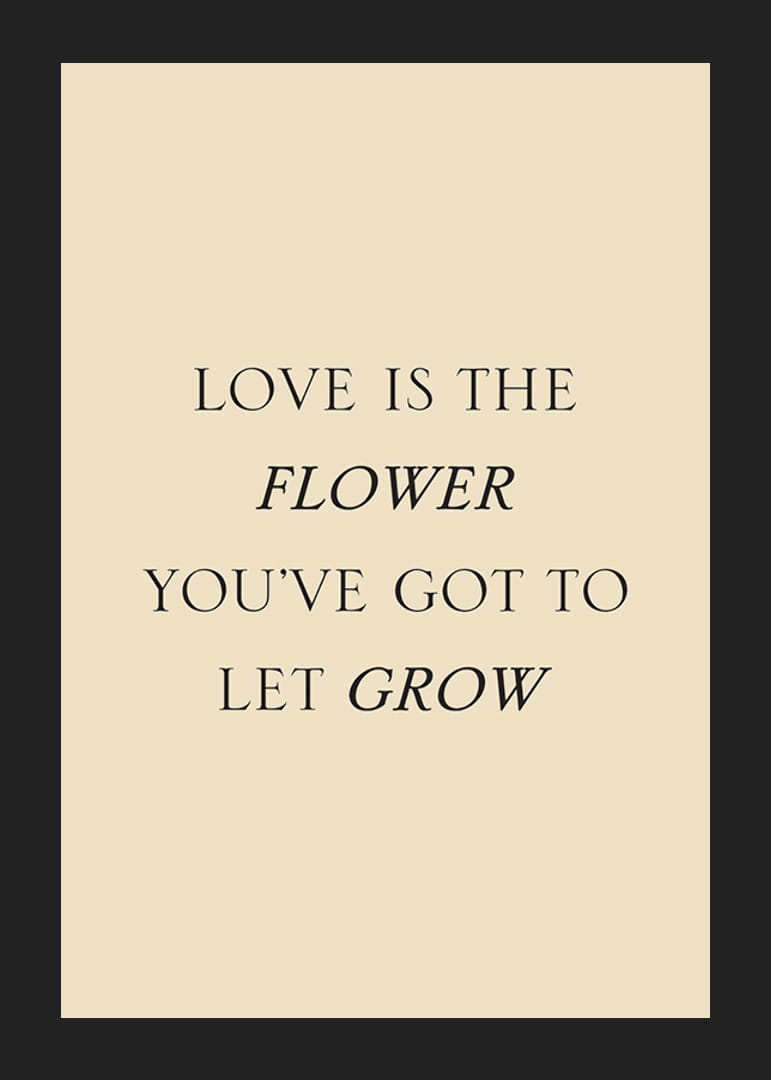 Citação de texto em preto com fonte serifada em fundo bege-12