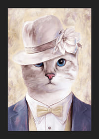 Geïllustreerde kat met beige hoed en blauw pak tegen een lichte achtergrond-5