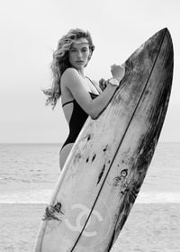 Chanel Surfer-3