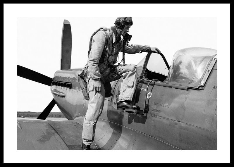Spitfire Pilot-12