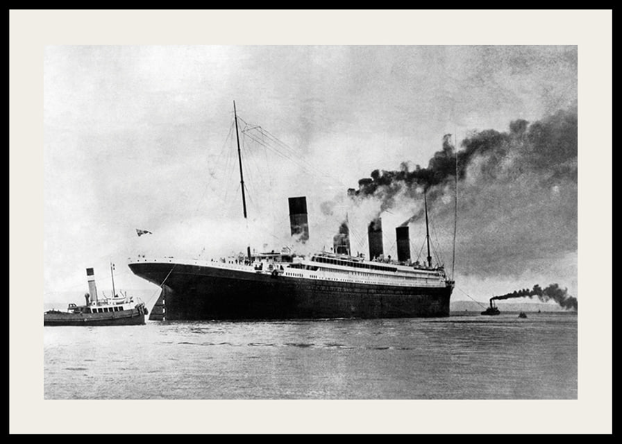 Titanic Leaving Southampton-12