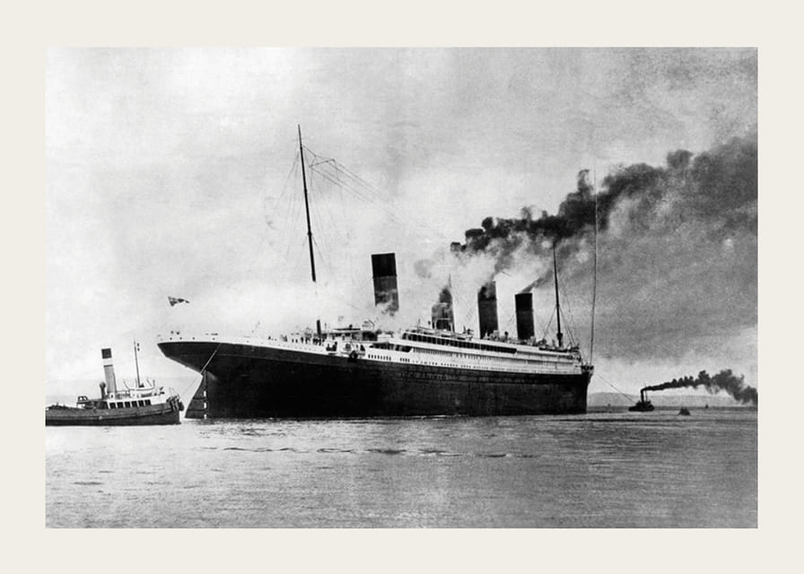 Titanic Leaving Southampton-12