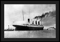 Titanic Leaving Southampton-4