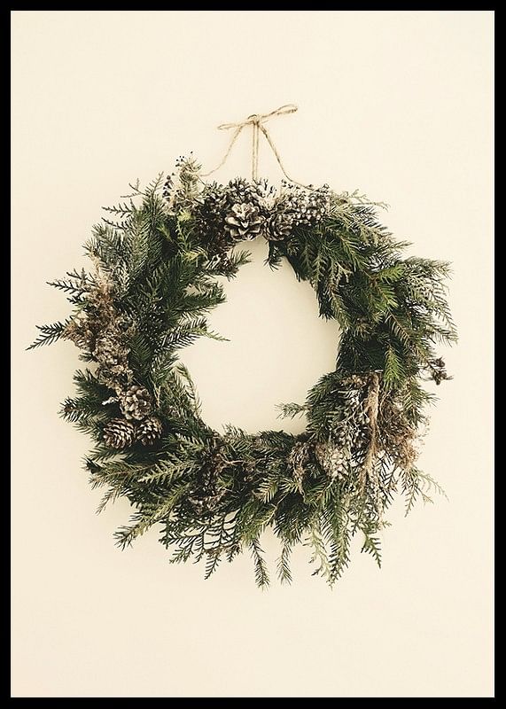 Wreath Pine Cones-12